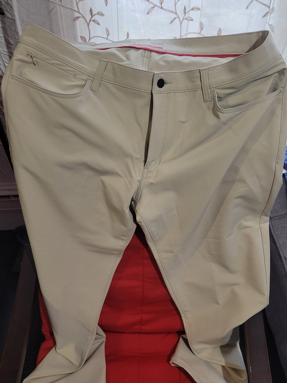 Kenneth Cole Slim Stretch Chinos in Light Khaki